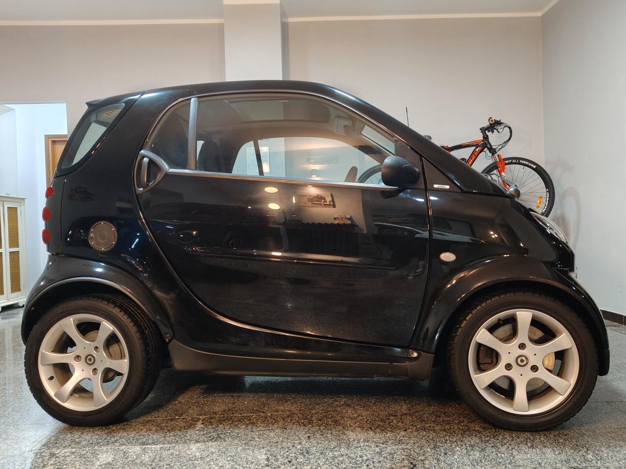 Smart ForTwo 700 coupé pulse (45 kW)