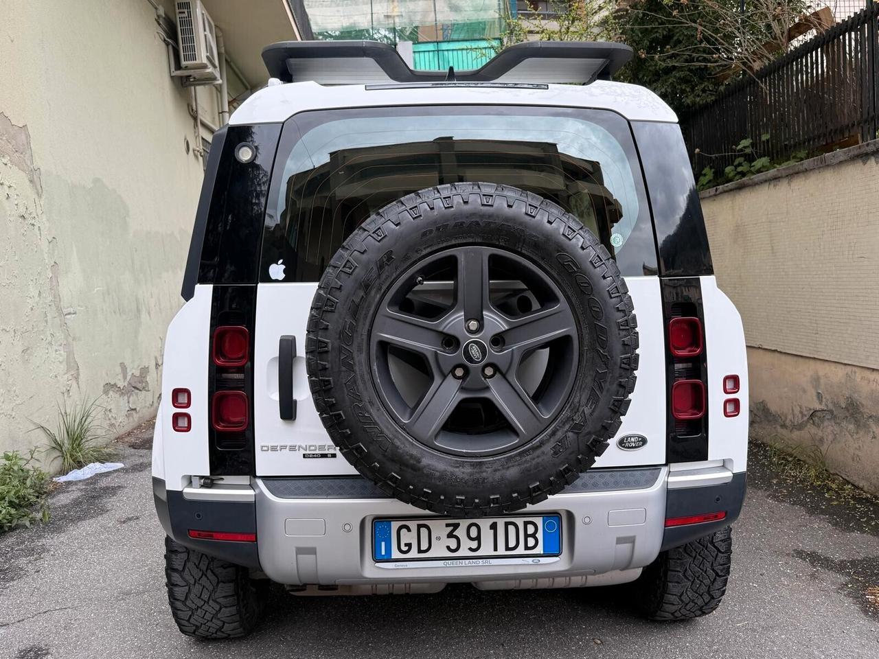 Land Rover Defender 110 2.0 SD4 240CV AWD Auto S ( VERRICELLO )