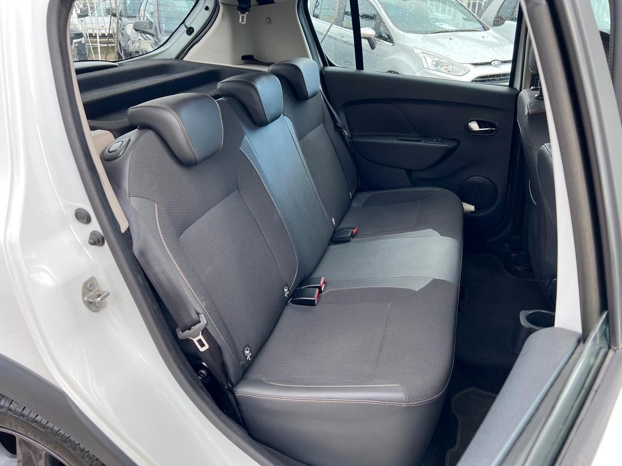 Dacia Sandero Stepway 1.5 dCi 8V 90CV Start&Stop