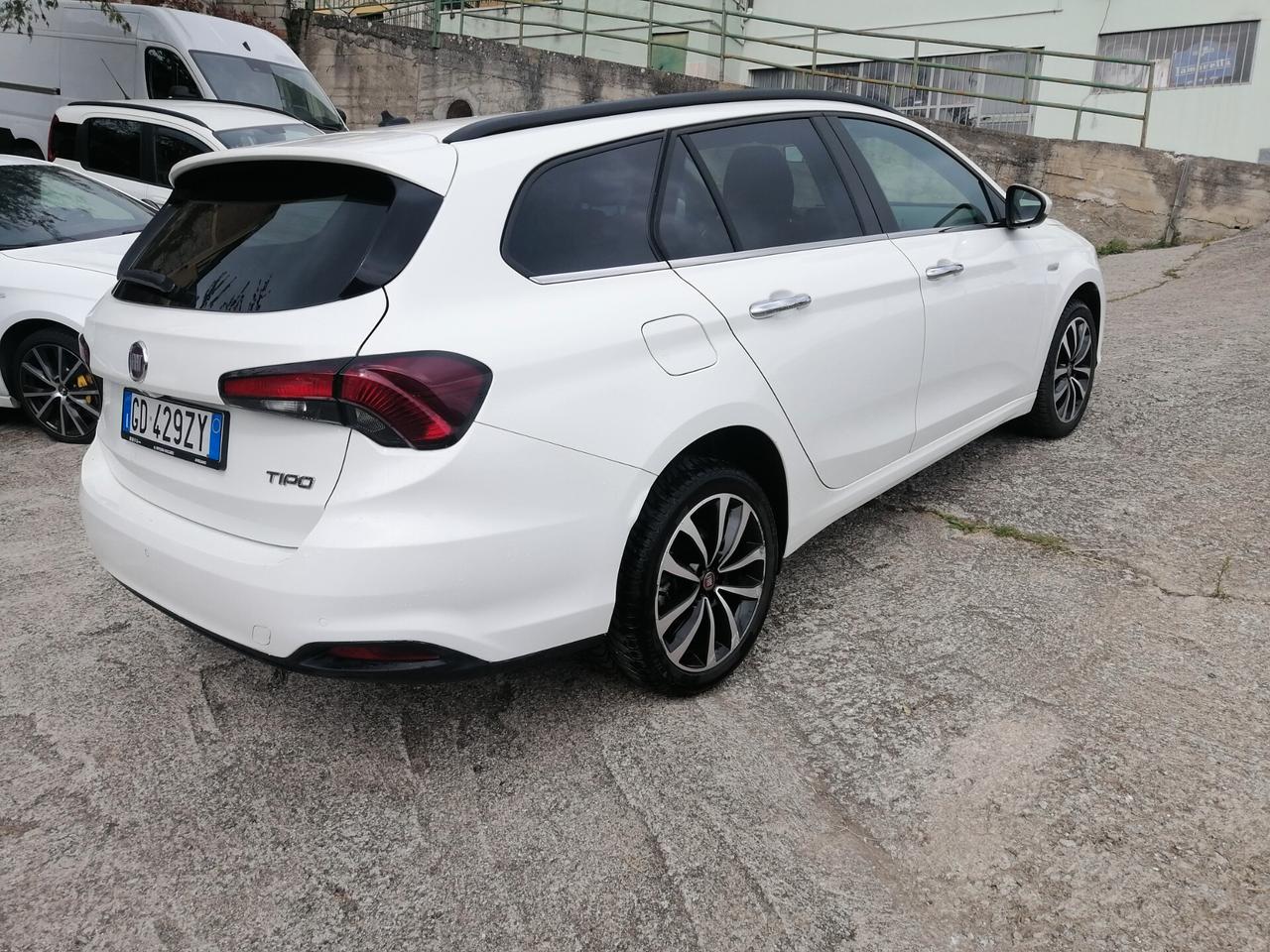 FIAT TIPO 1.6 MJ CV 120 SW LOUNGE