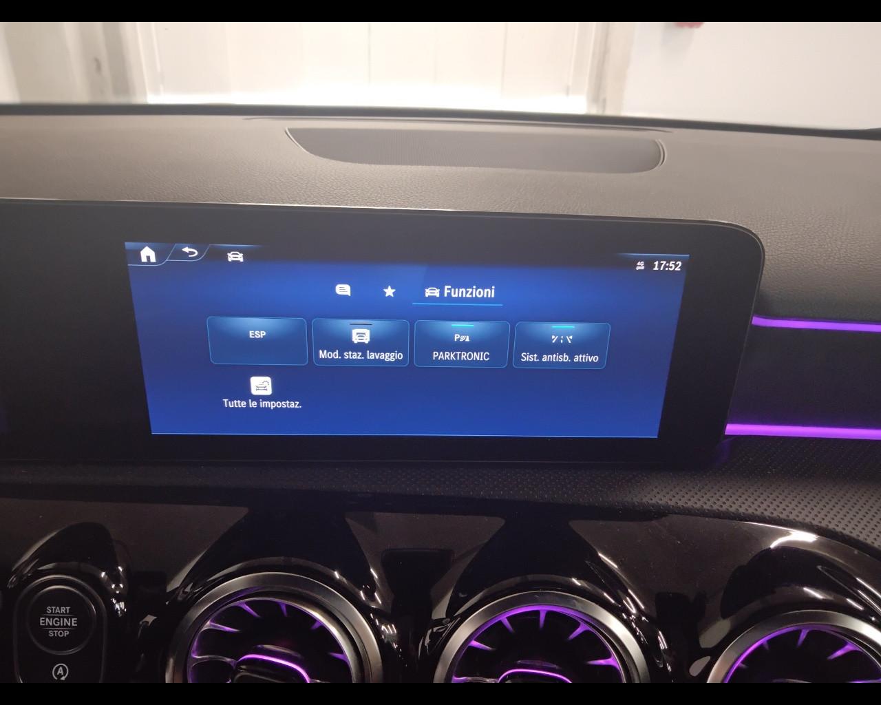Mercedes-Benz Classe A - W177 2023 - A 180 d AMG Line Advanced Plus auto