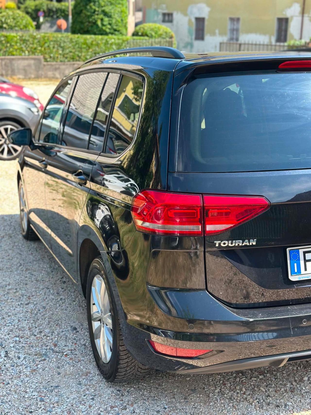 Volkswagen TOURAN 1.6 TDI 150 CV DSG 7 POSTI