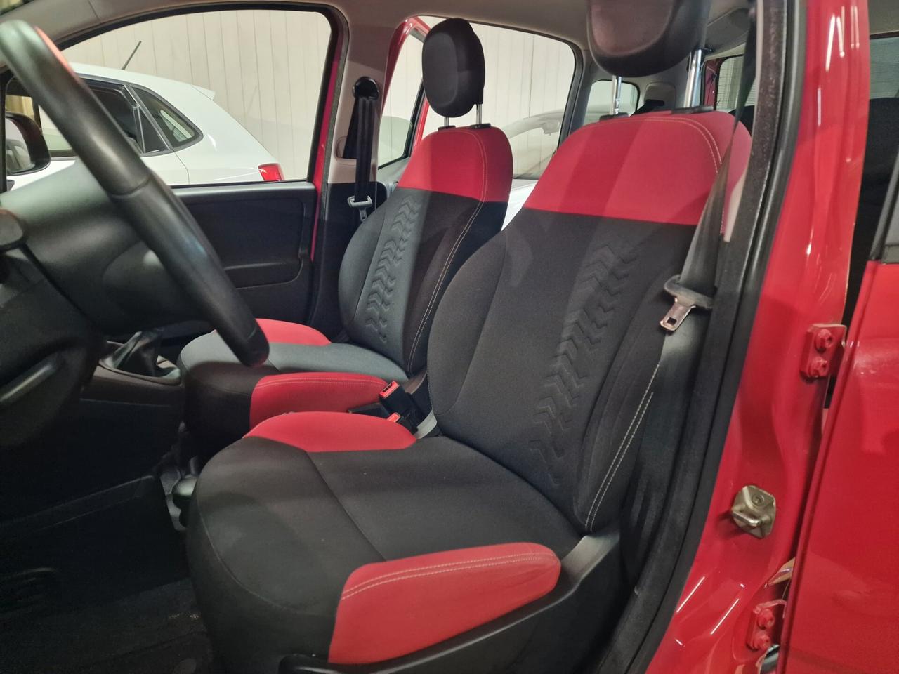 Fiat Panda 1.2 Connected by Wind 109 mila chilometri