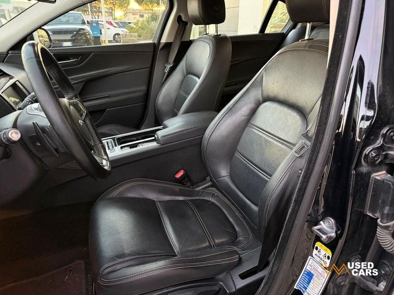 Jaguar XE XE 2.0 D 180 CV AWD aut.