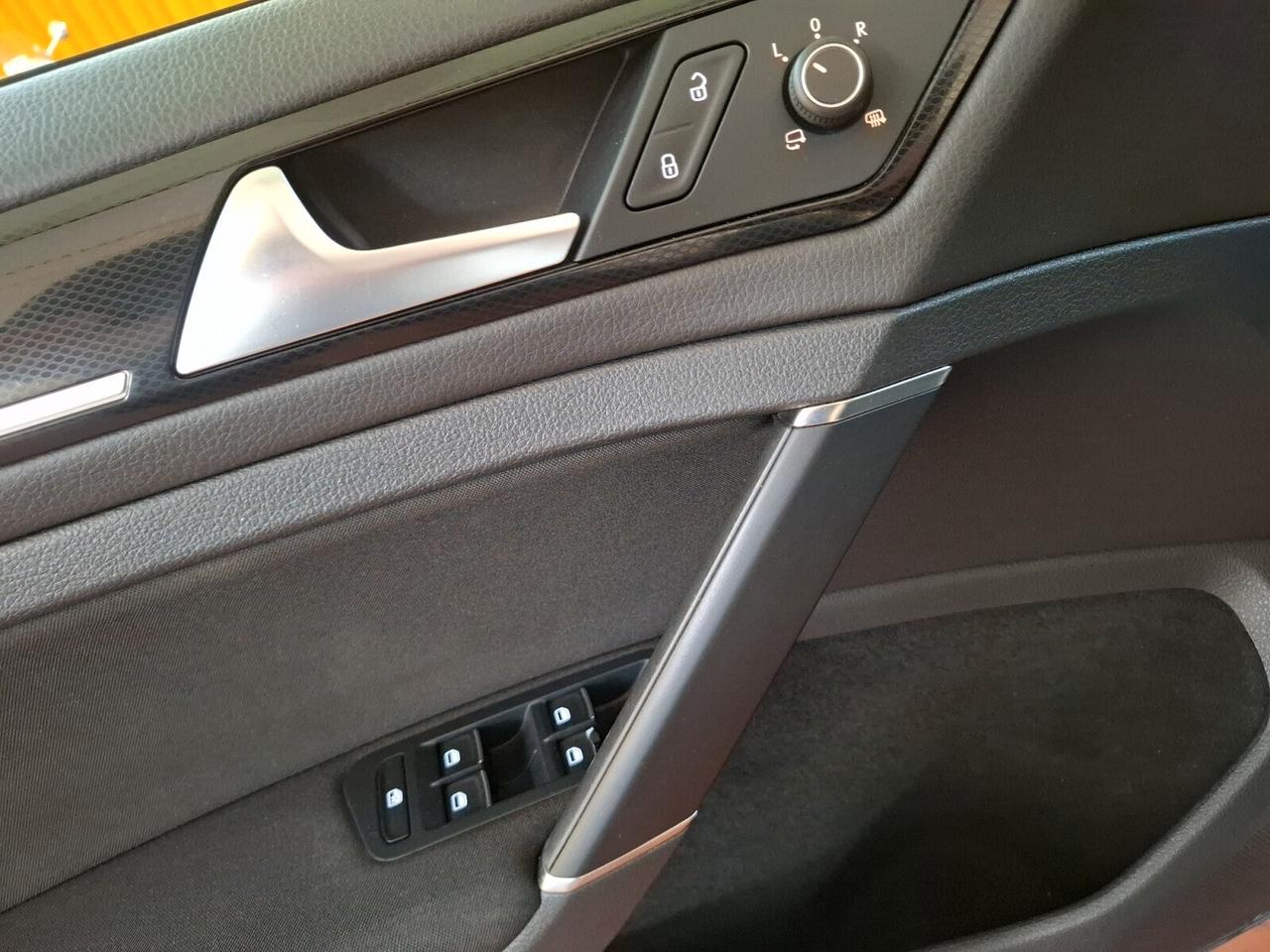 Volkswagen Golf Business 1.4 TGI DSG 5p. Highline BlueMotion