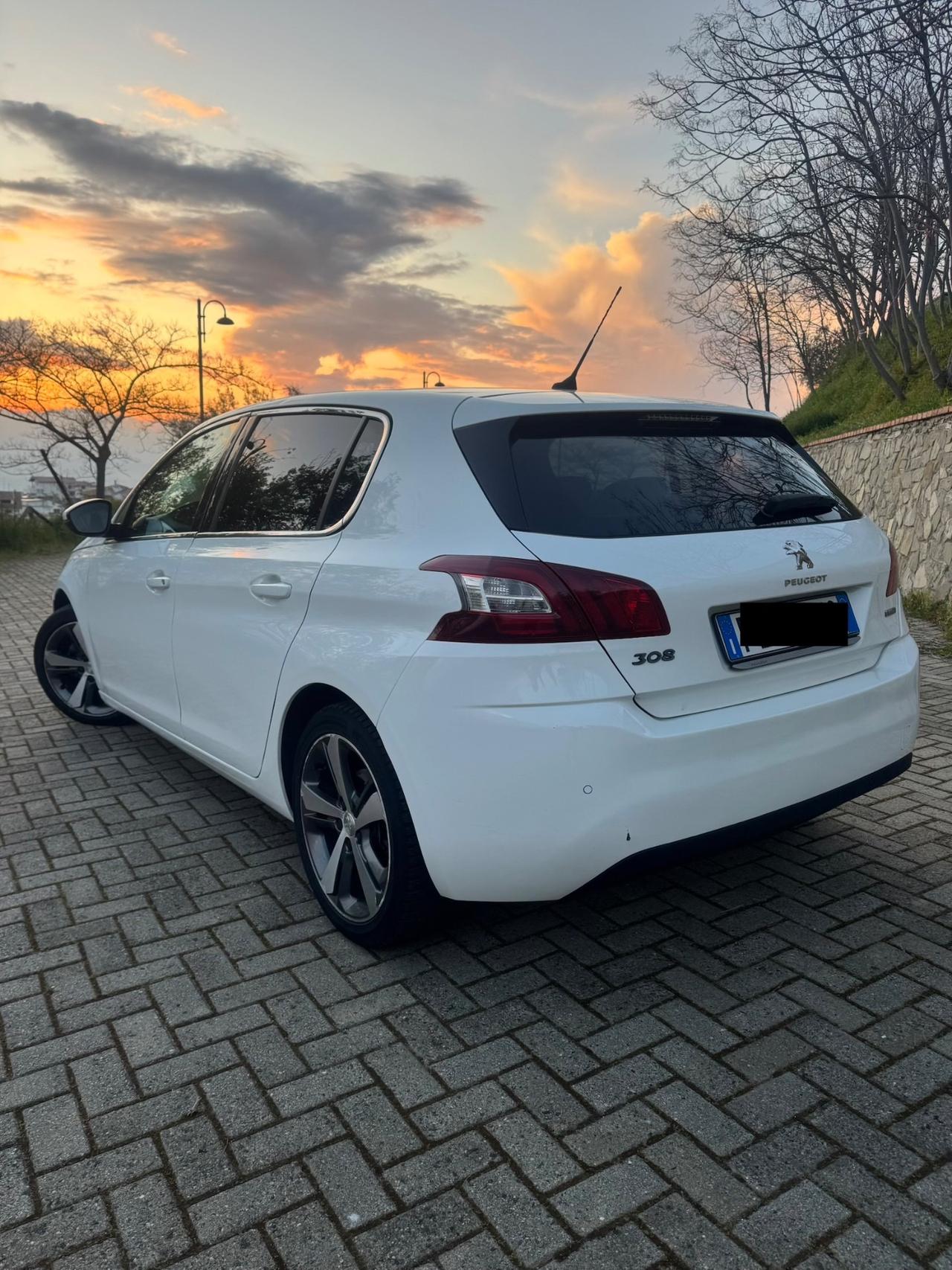 Peugeot 308 BlueHDi 1.6 Diesel 120Cv GT Line 2016