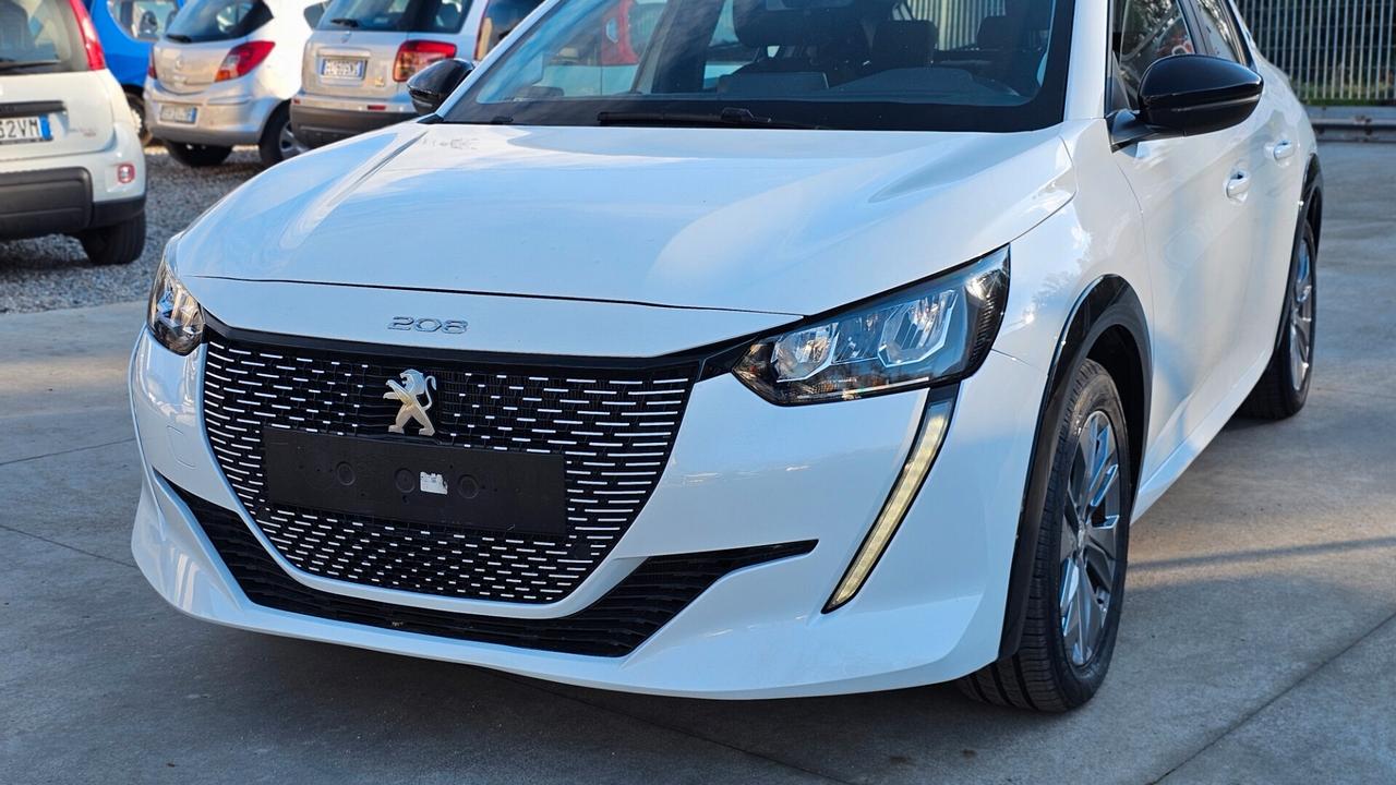 Peugeot 208 motore elettrico 136 CV 5 porte GT