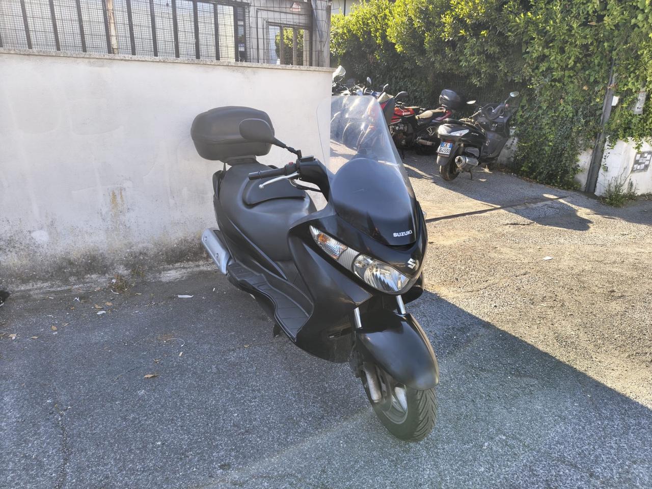 Suzuki Burgman 200