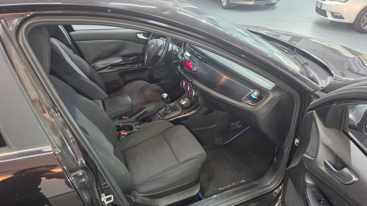 Alfa Romeo Giulietta 1.6 JTDm-2 105 CV Exclusive