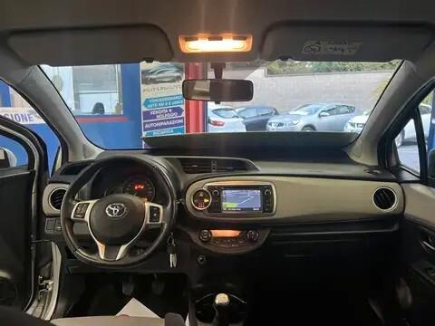 Toyota Yaris 1.0 Lounge | IDEALE NEO PATENTATI | Navi, Telecamera, Cruise Control