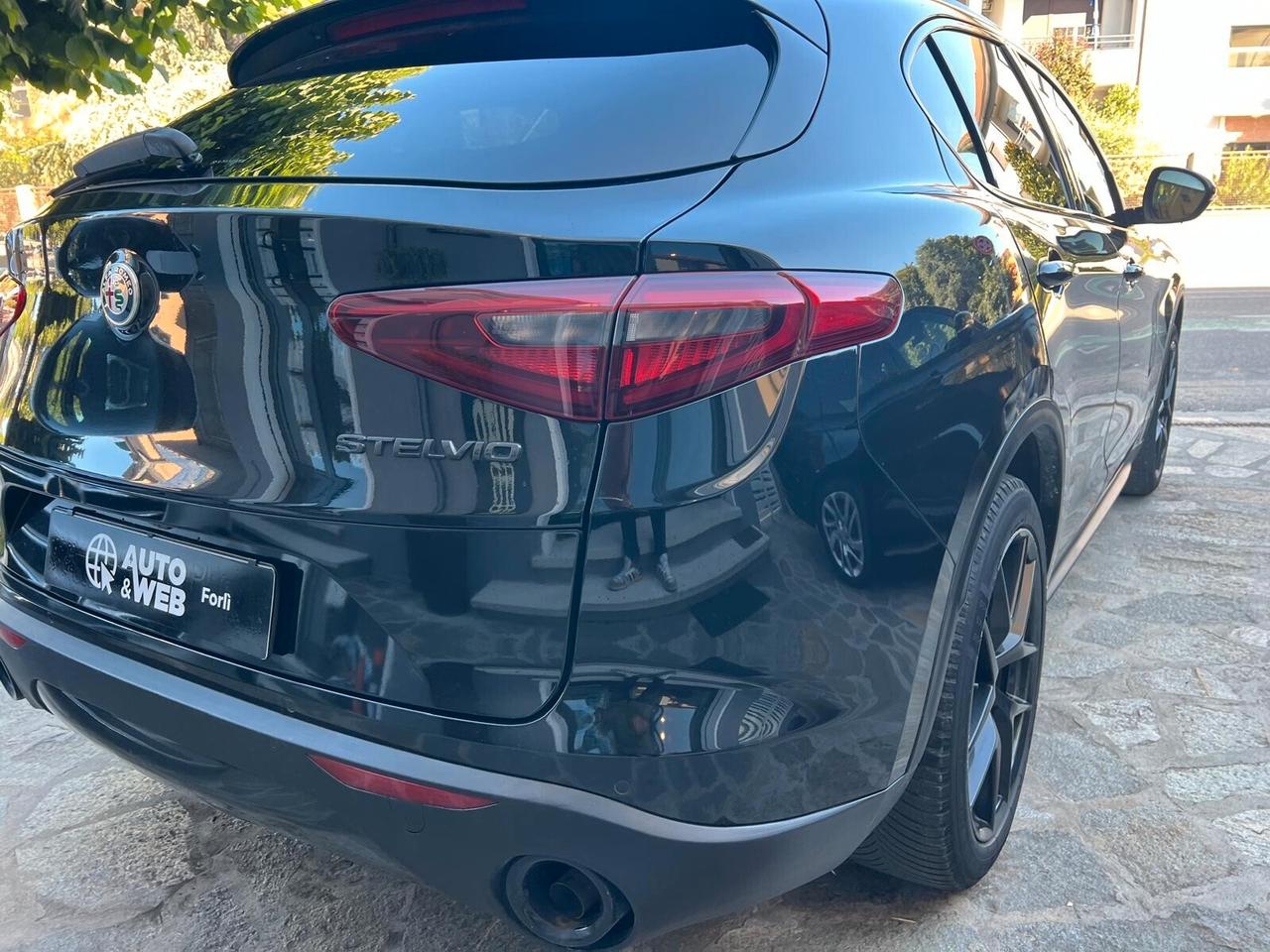ALFA ROMEO STELVIO 2.2 TDiesel 210cv AT8 Q4 B-TECH