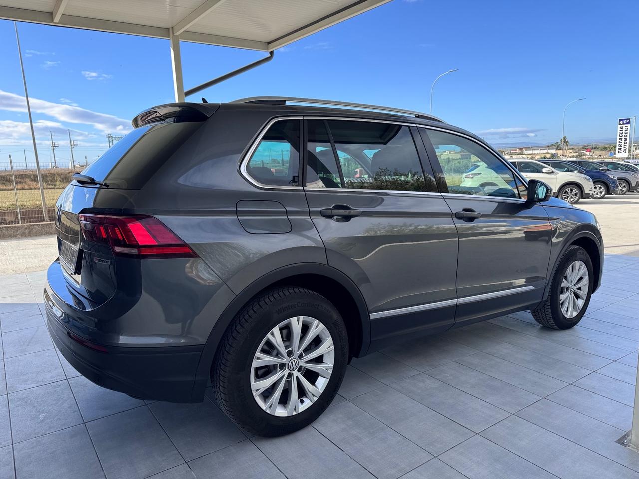 Volkswagen Tiguan 2.0 TDI SCR DSG 4MOTION Business BMT
