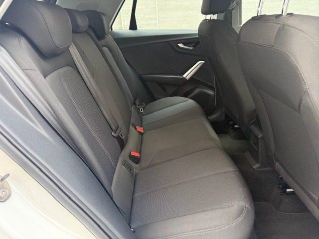 AUDI Q2 35 TFSI S tronic
