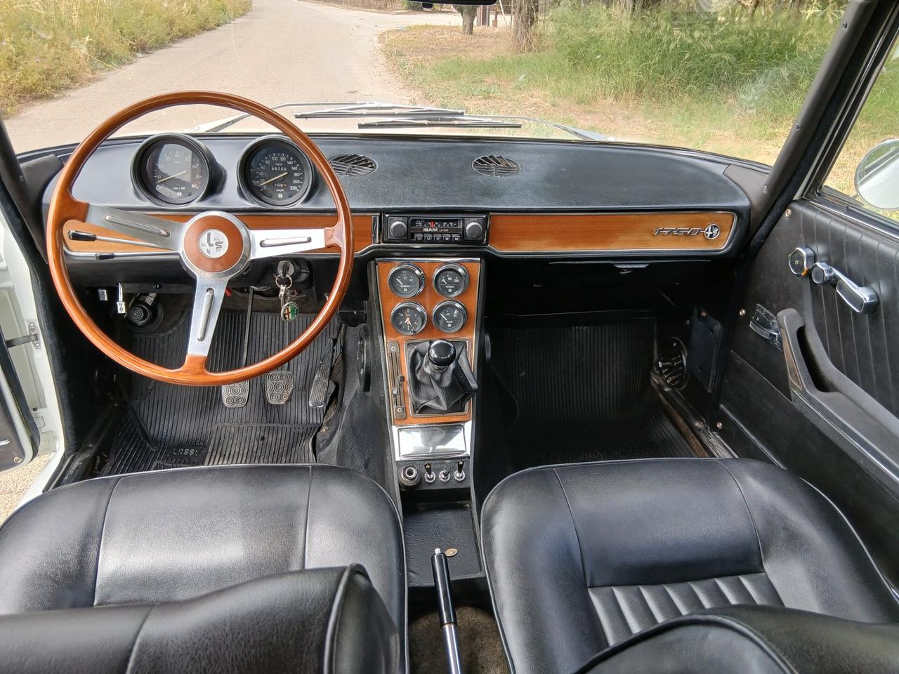 Alfa Romeo 1750 Berlina