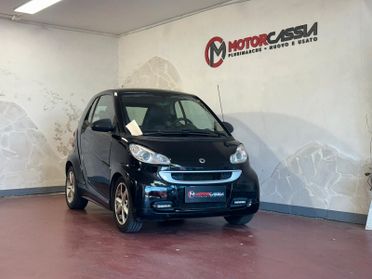 Smart ForTwo 1000 52 kW MHD pulse con SERVOSTERZO