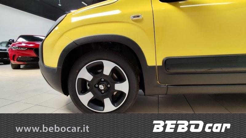 FIAT Panda 1.0 FireFly S&S Hybrid Pandina Cross