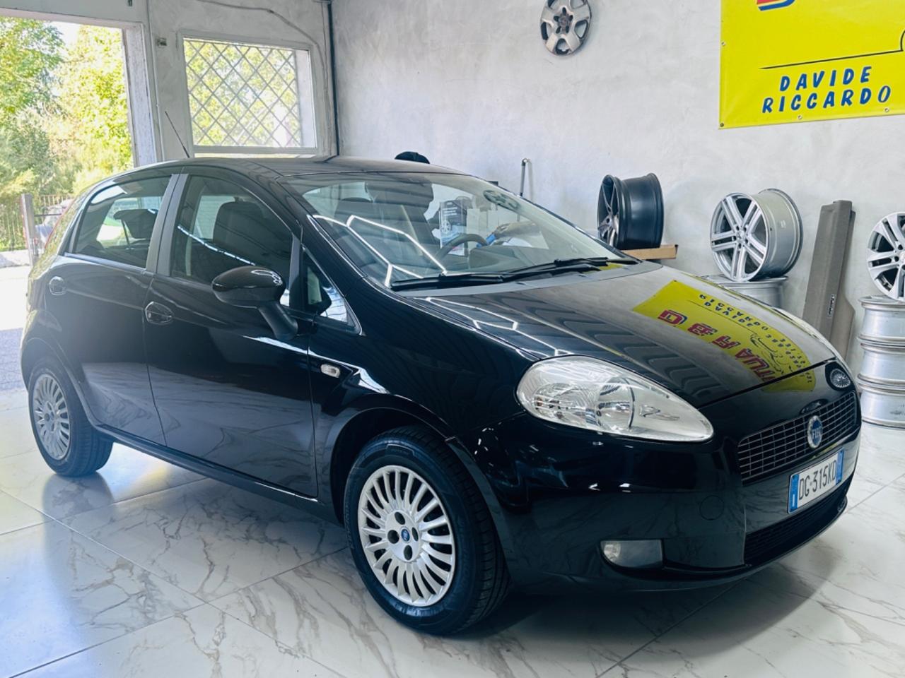 Fiat Grande Punto Grande Punto 1.2 5 porte Dynamic NEOPATENTATI