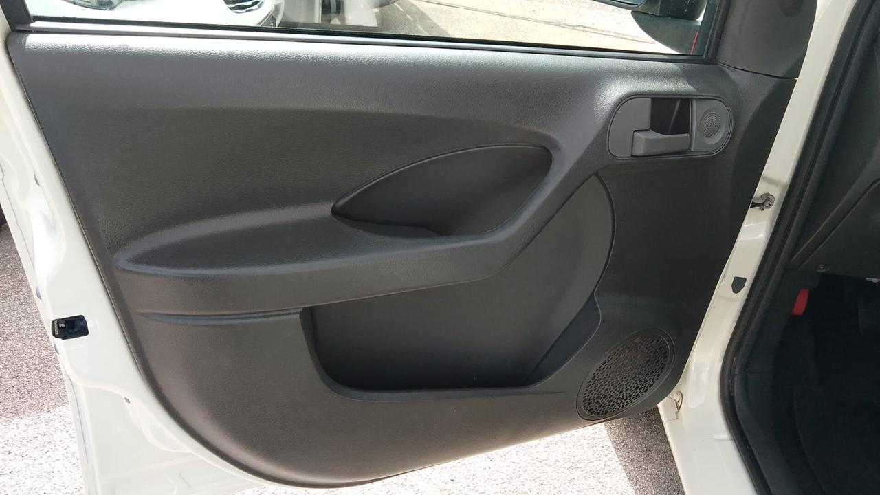 Fiat Panda 1.4 Natural Power neo patentati
