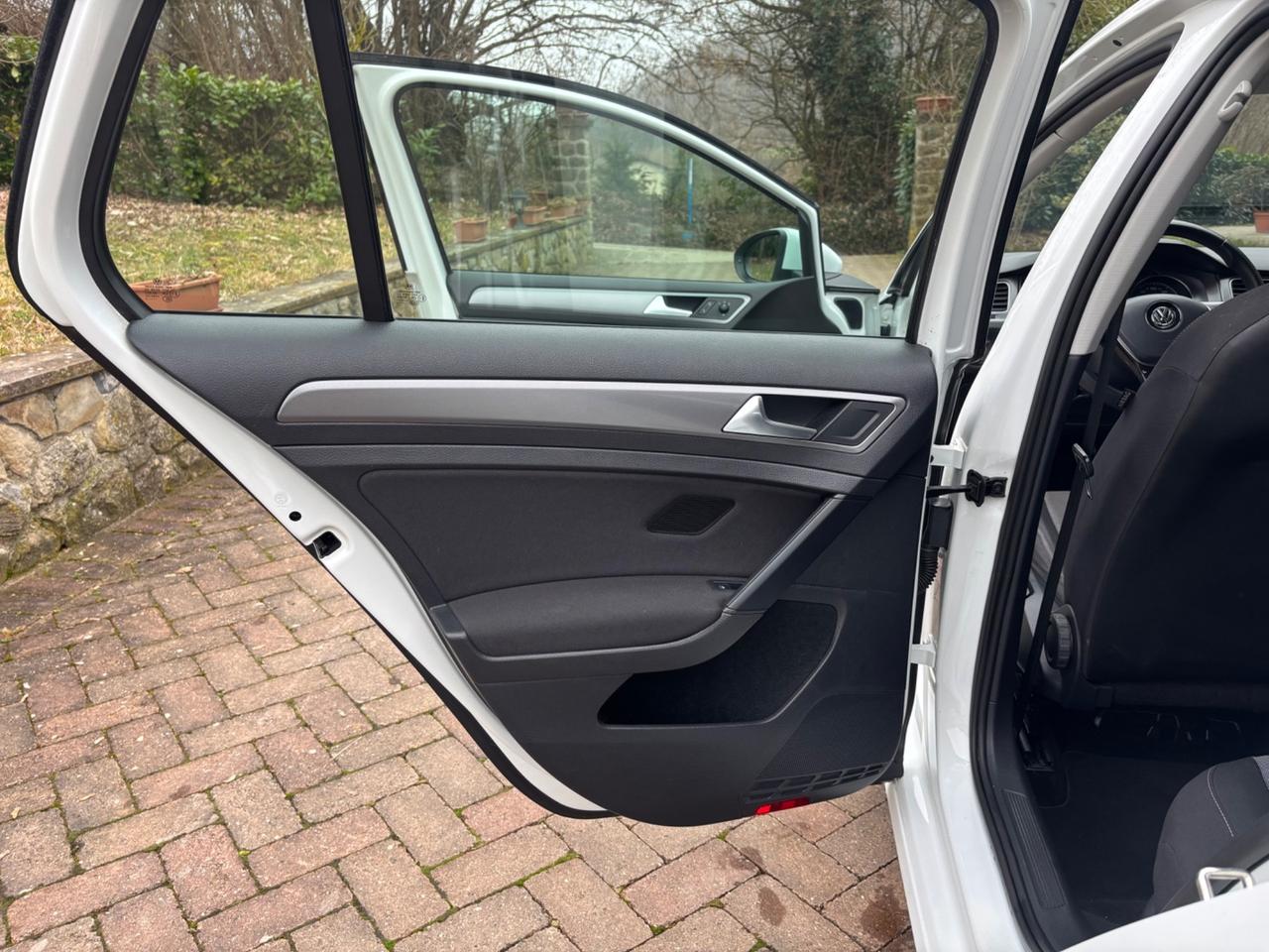 Volkswagen Golf 1.6 TDI 5p. 90CV