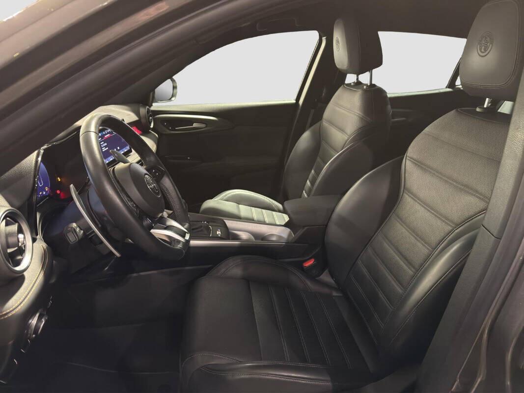 Alfa Romeo Tonale 1.6 130cv Veloce automatica 2024