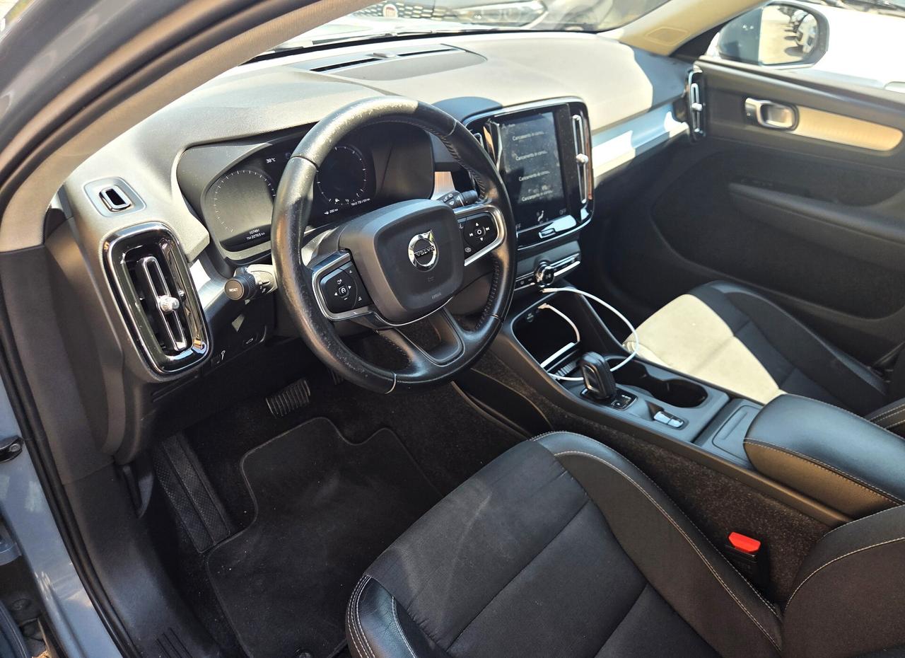Volvo XC40 D3 AWD AUTOM. FULL KM 107000 BEN TENUTA
