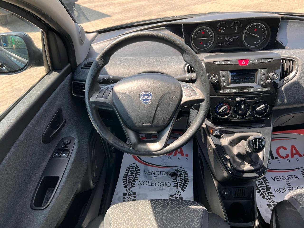 Lancia Ypsilon 1.2 69 CV 5 porte GPL Ecochic Elefantino Blu