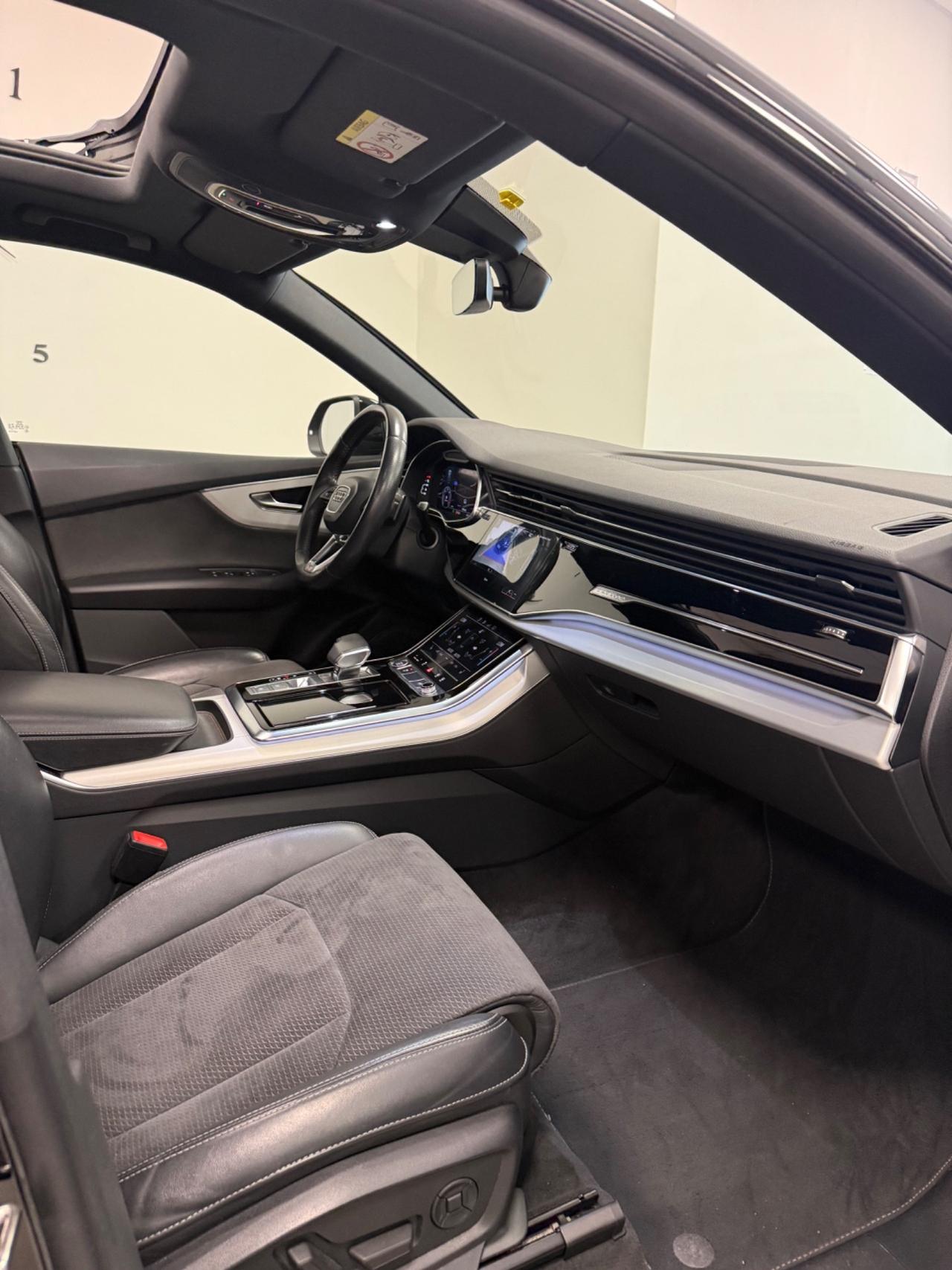 Audi Q8 50 TDI 286 CV quattro tiptronic Sport