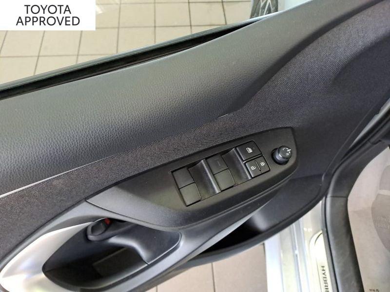 Toyota Yaris 1.5 HYBRID TREND