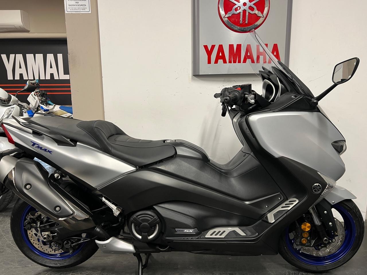 Yamaha TMAX 530 SX