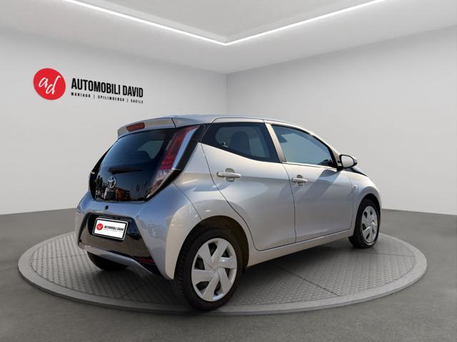 TOYOTA Aygo 1.0 VVT-i 69 CV 5 porte x-cite TSS