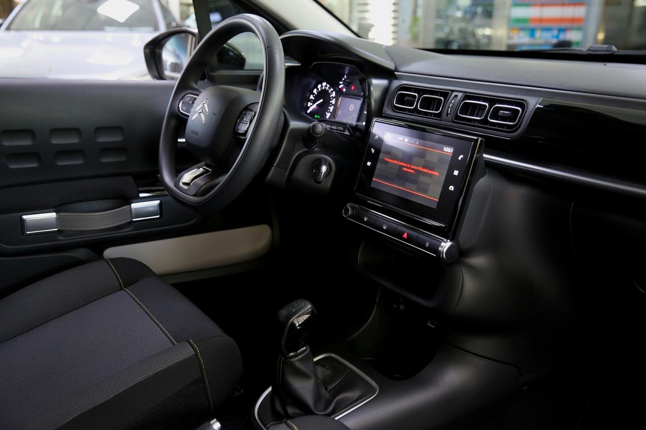 Citroen C3 PureTech 83 cv Shine