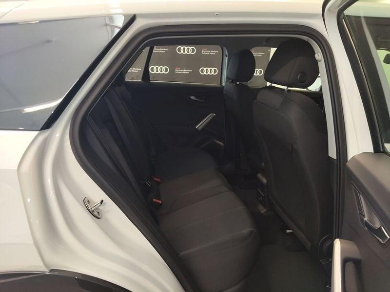 Audi Q2 35 TDI S tronic Business Advanced