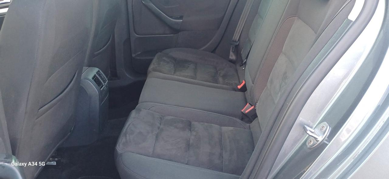 Volkswagen Golf Variant 1.6 TDI DPF Highline