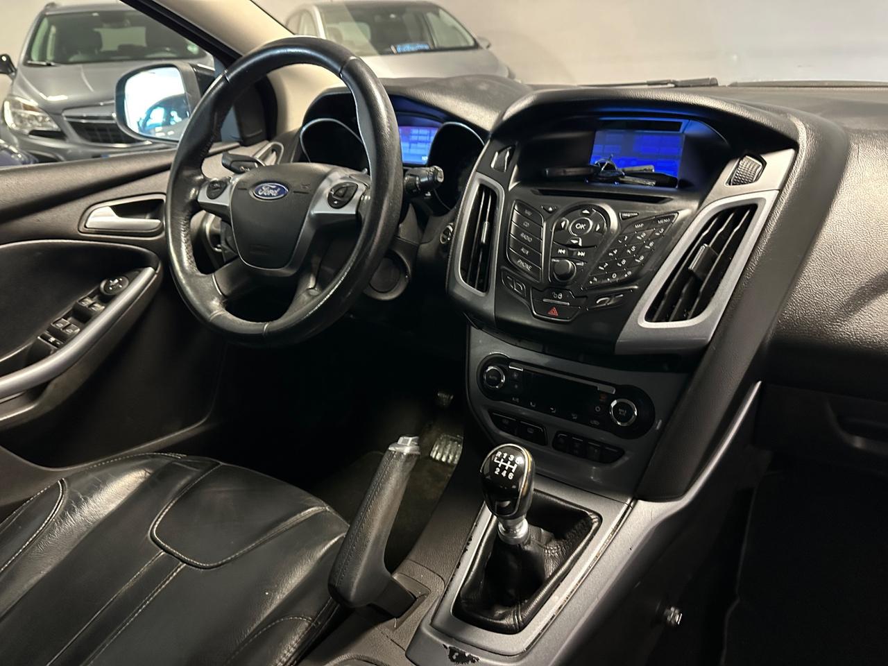 FORD FOCUS 1.6 TDCi 105 CV GANCIO TRAINO S.W TITANIUM