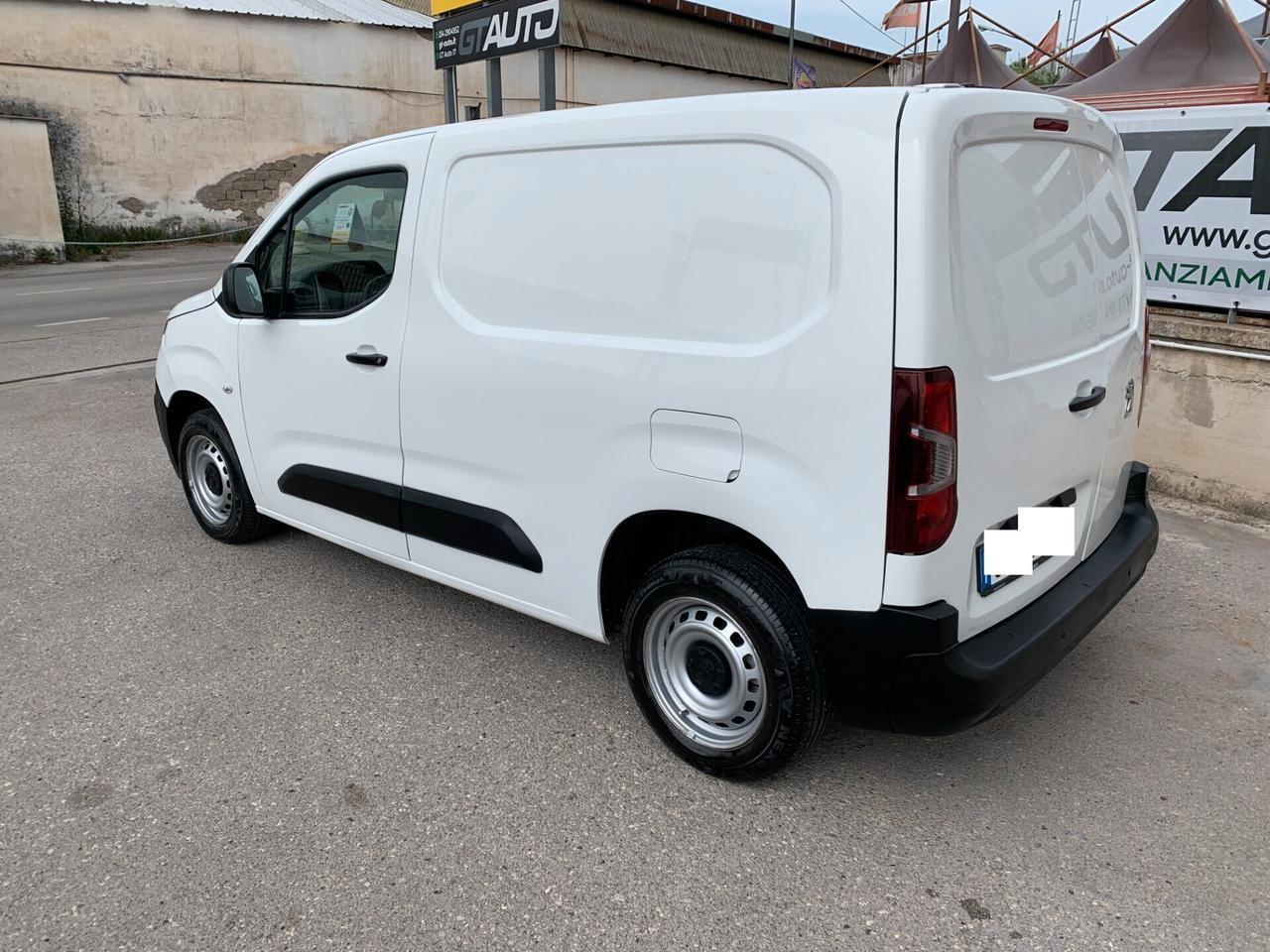 Peugeot Partner 1.5 Diesel 102Cv FURGONE PRO