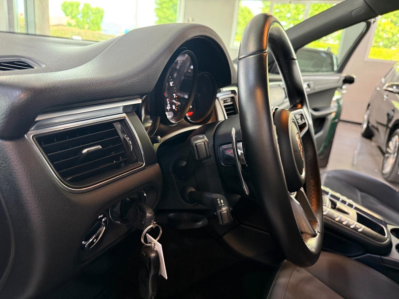 Porsche Macan 2.0 252cv pdk