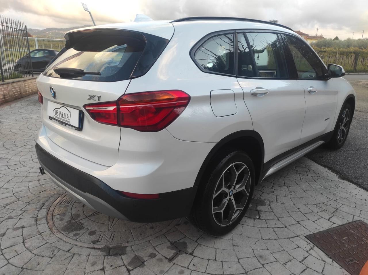 Bmw X1 sDrive18d xLine