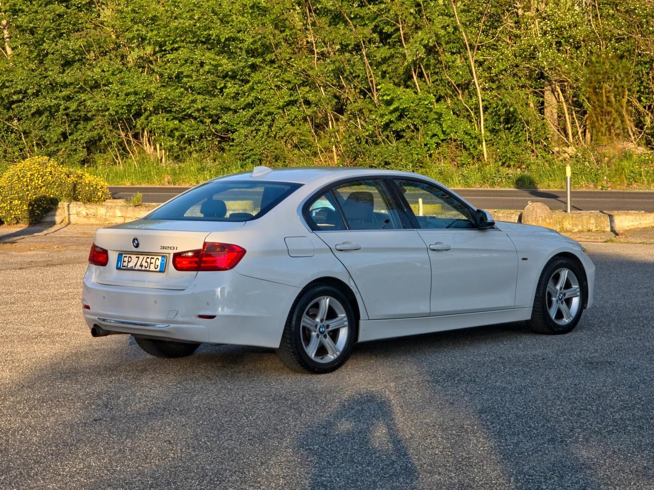 Bmw 320 320i cat Eletta CV-184 2012-E5B Manuale