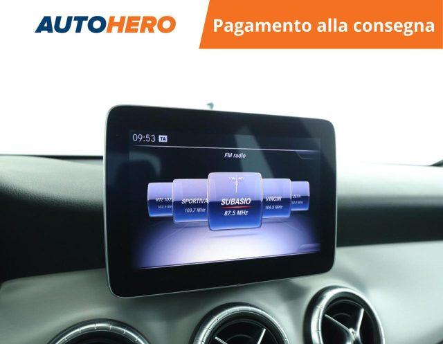 MERCEDES-BENZ CLA 200 d Automatic Premium