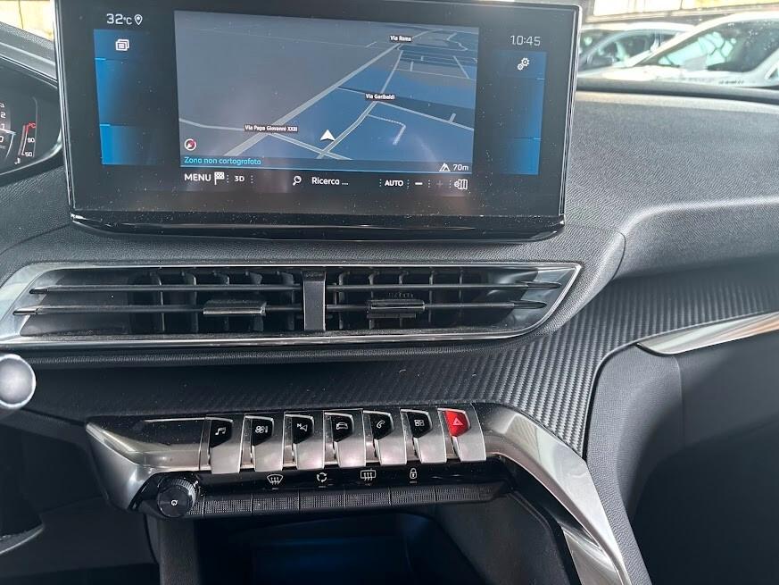 Peugeot 3008 BlueHDi 130 EAT 8 Allure 78.000KM