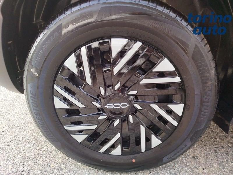 FIAT 600 600 Hybrid 110 CV DCT MHEV Icon