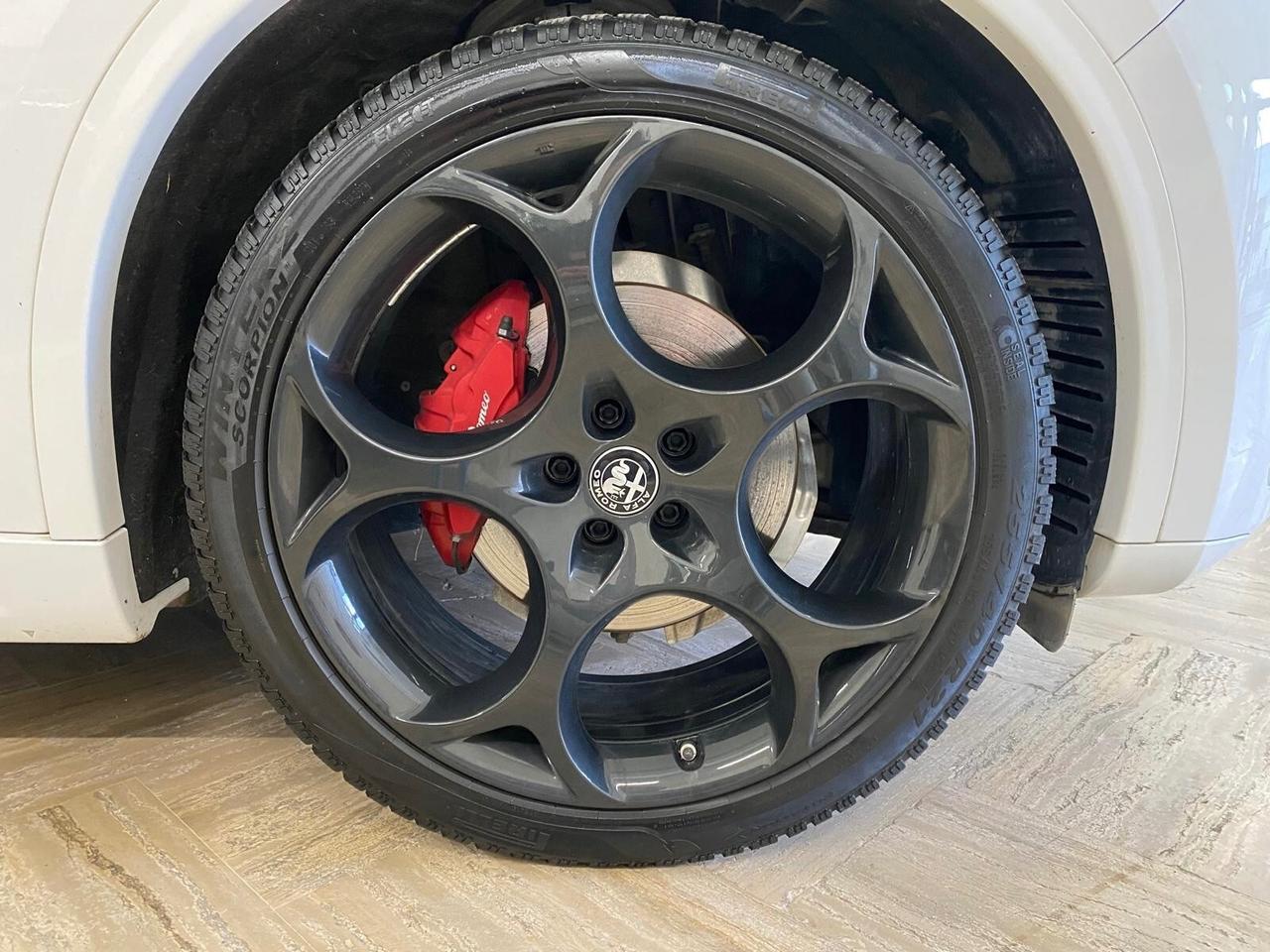 ALFA ROMEO STELVIO 210CV Q4 Veloce TETTO 2022