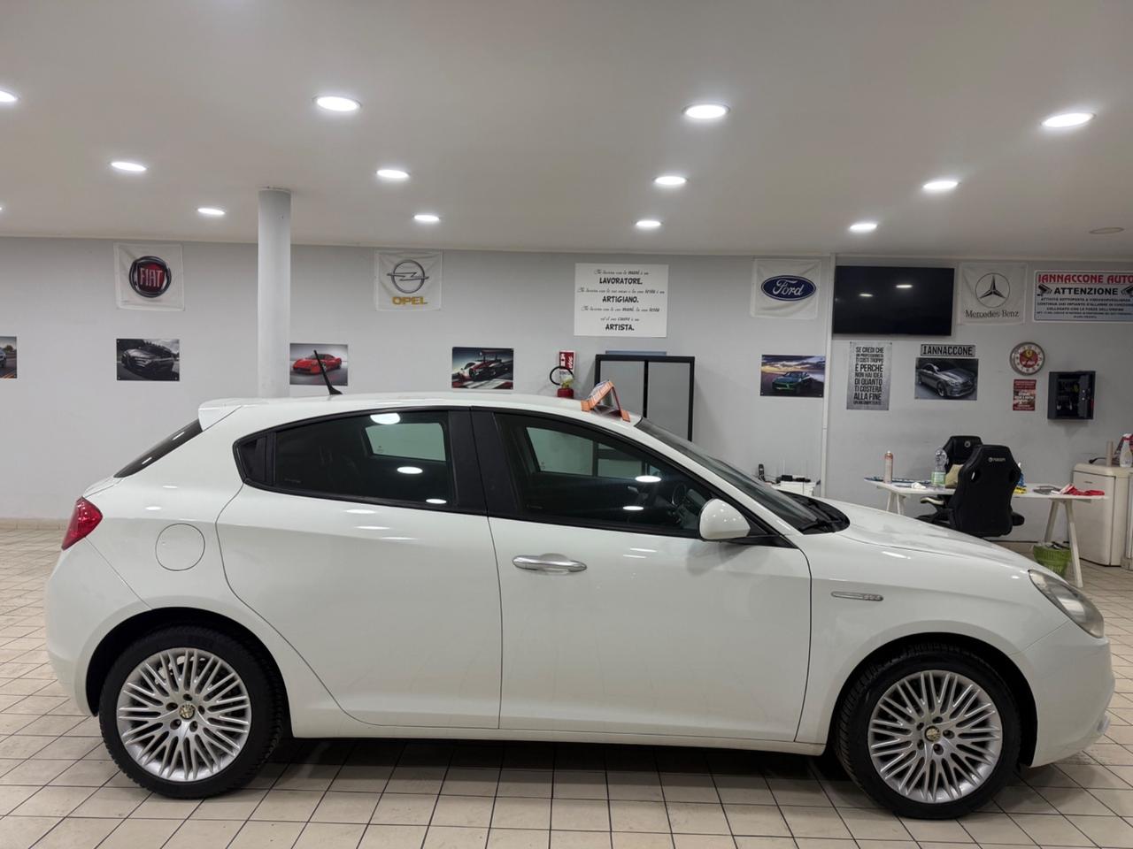 Alfa Romeo Giulietta 1.6 jtdm exclusive