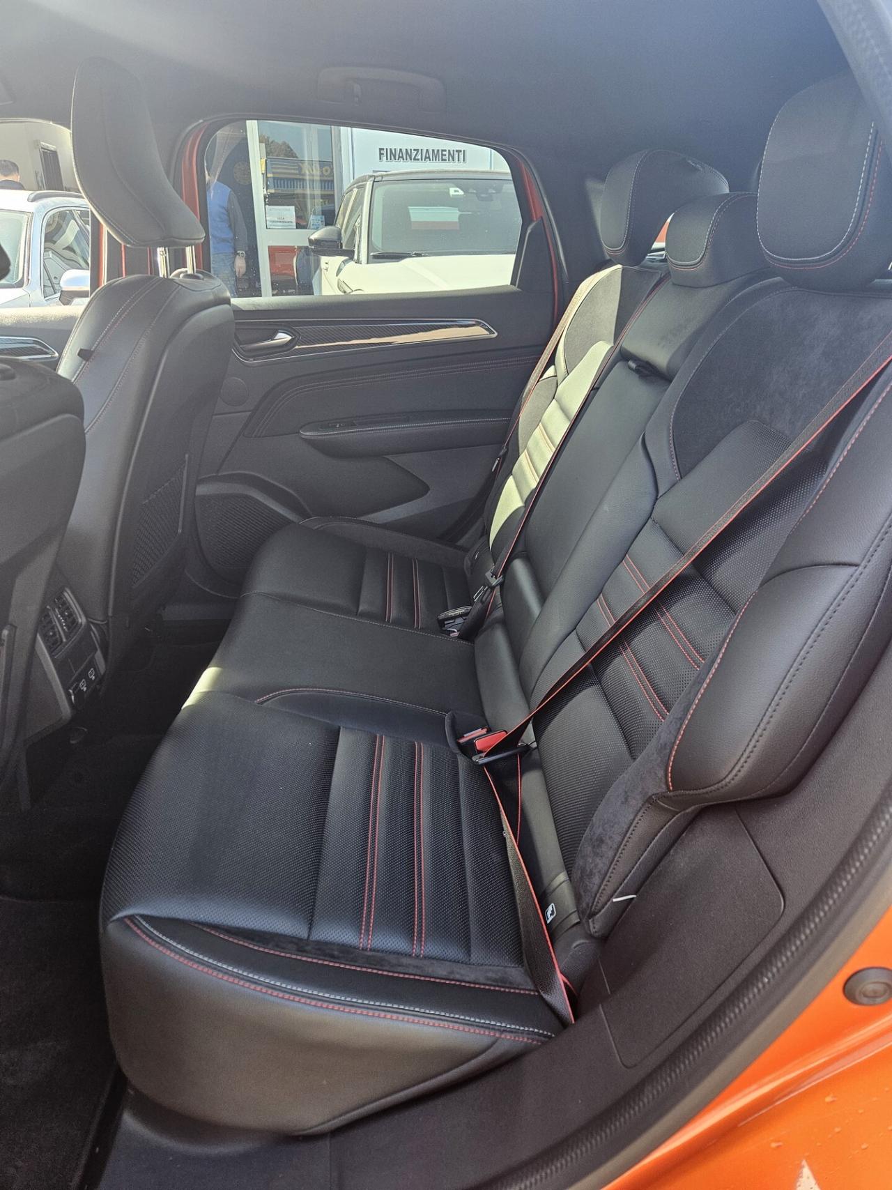 Renault Arkana Hybrid E-Tech 145 CV R.S. Line