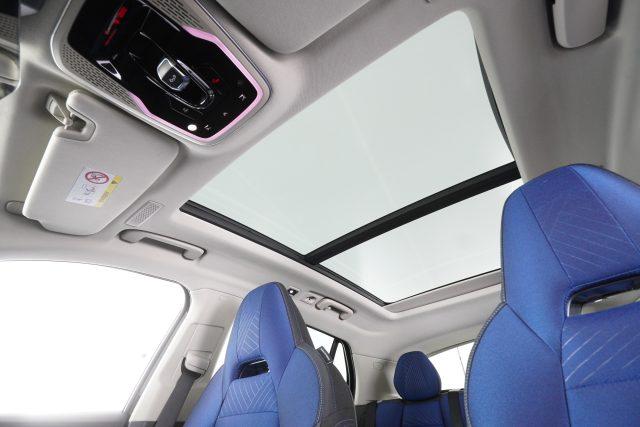 LYNK & CO 01 01 PHEV