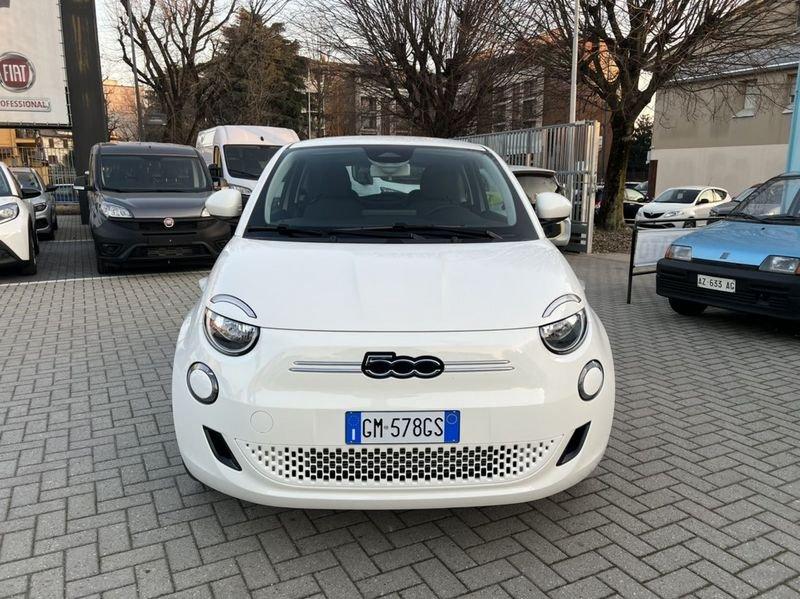 FIAT 500 Icon Berlina