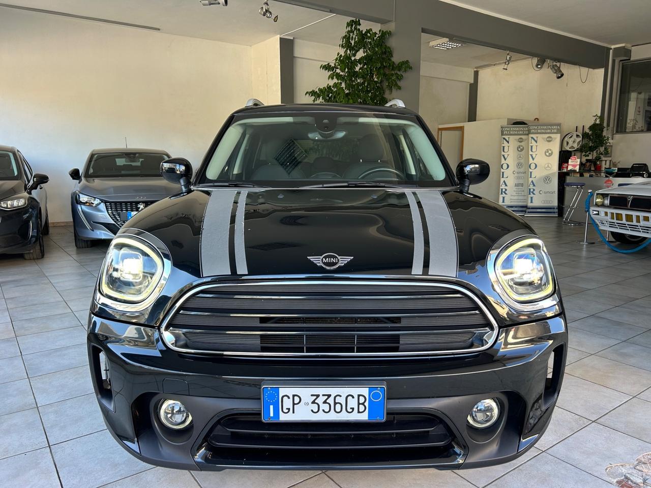 Mini Countryman COOPER D ( 80.000 KM )Pari al Nuovo!