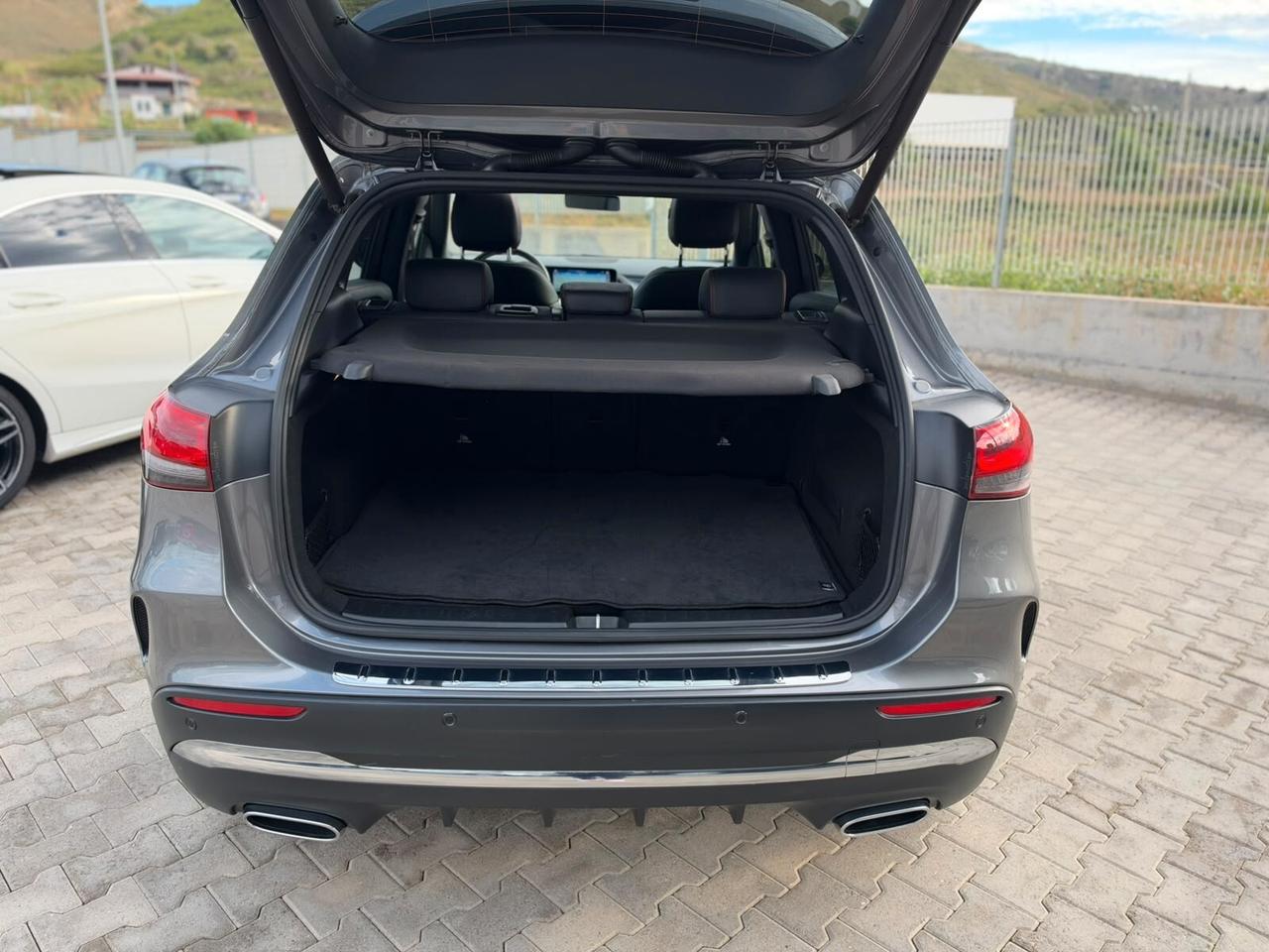 MERCEDES GLA 200D PREMIUM AMG 150CV