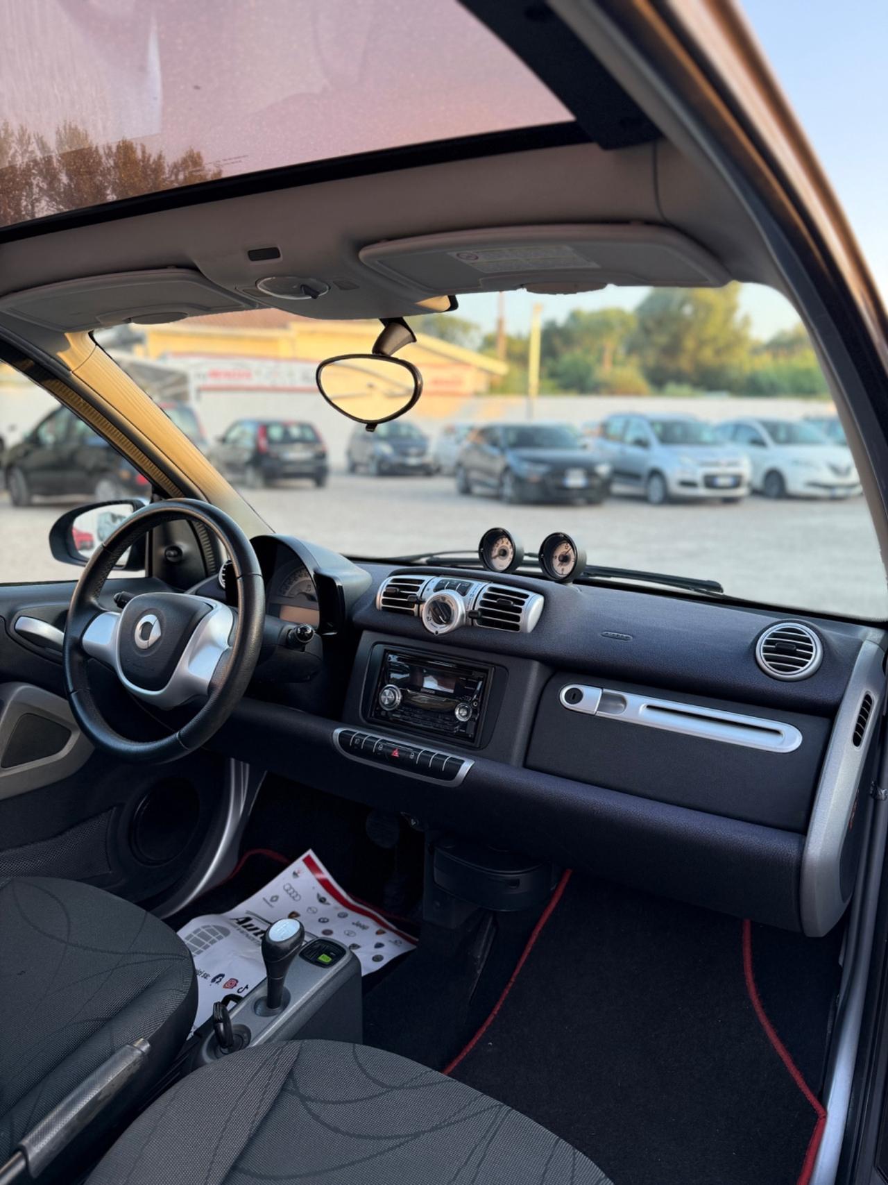 Smart ForTwo 1000 52 kW MHD coupé passion