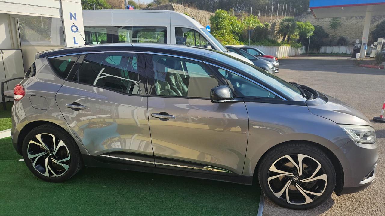 Renault Scenic Scénic dCi 8V 110 CV Energy Bose